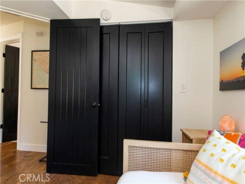 275  Woodland   Drive, Laguna Beach, CA