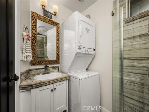 275  Woodland   Drive, Laguna Beach, CA
