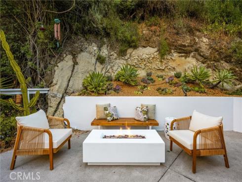 275  Woodland   Drive, Laguna Beach, CA