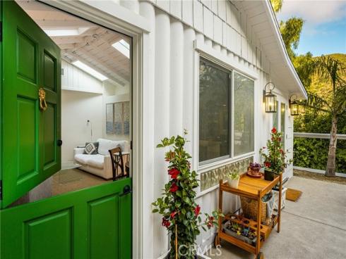 275  Woodland   Drive, Laguna Beach, CA