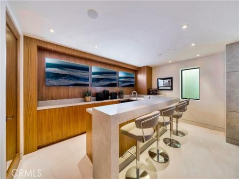 18  Lagunita Drive  , Laguna Beach, CA
