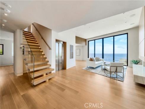 18  Lagunita Drive  , Laguna Beach, CA