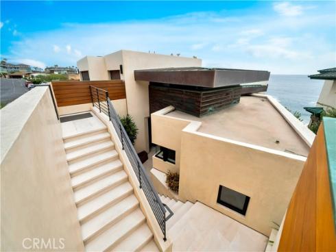 18  Lagunita Drive  , Laguna Beach, CA