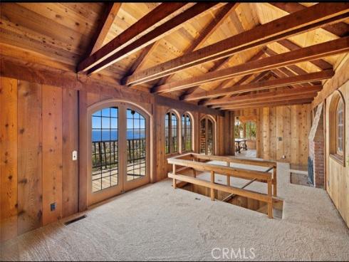 2147 Crestview Drive, Laguna Beach, CA