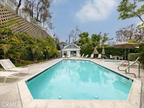 121  Santa Rosa Ct.  , Laguna Beach, CA