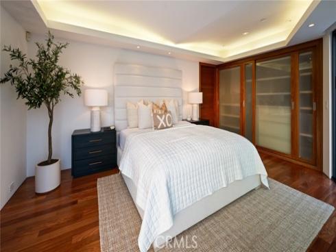 2049  Ocean   Way, Laguna Beach, CA