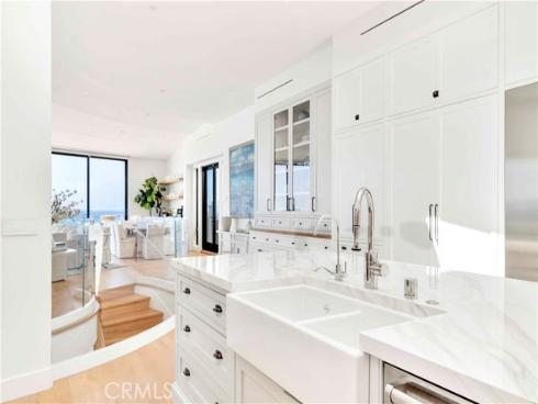 31791  Coast  , Laguna Beach, CA