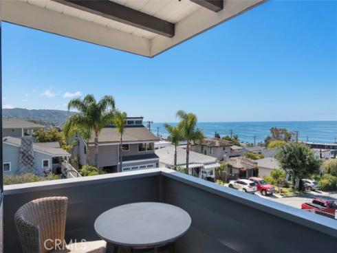 284  Chiquita  , Laguna Beach, CA