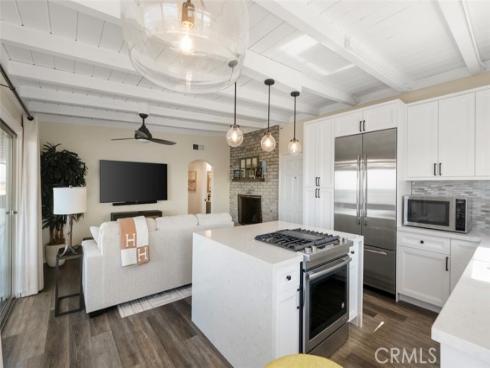 284  Chiquita  , Laguna Beach, CA