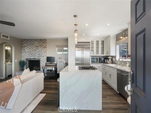 284  Chiquita  , Laguna Beach, CA