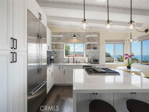 284  Chiquita  , Laguna Beach, CA