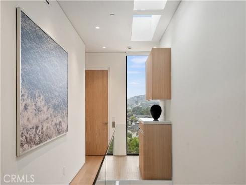 840  Gainsborough  , Laguna Beach, CA