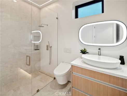 840  Gainsborough  , Laguna Beach, CA