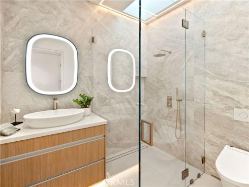 840  Gainsborough  , Laguna Beach, CA
