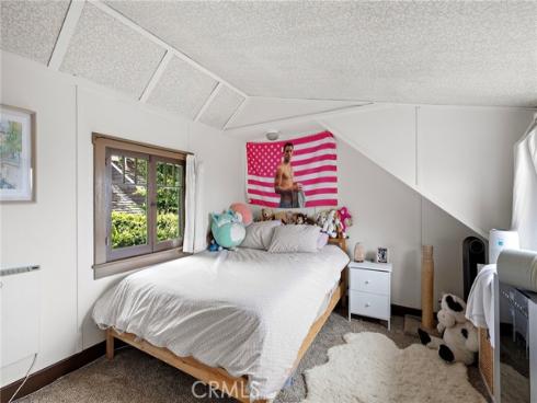 1560  Galen   Drive, Laguna Beach, CA