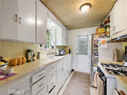 1560  Galen   Drive, Laguna Beach, CA