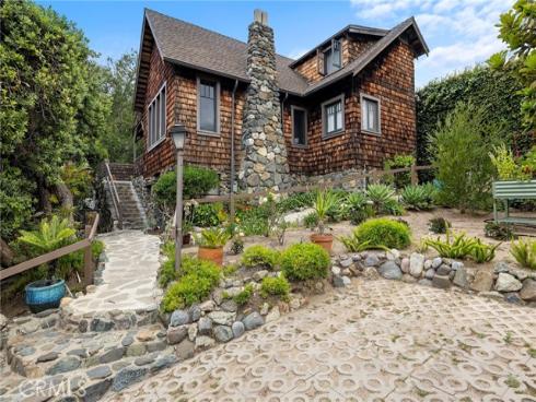 1560  Galen   Drive, Laguna Beach, CA
