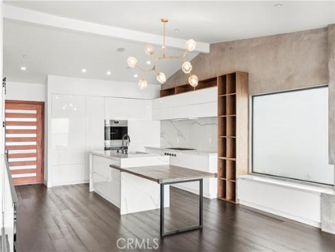 1147  Miramar St  , Laguna Beach, CA