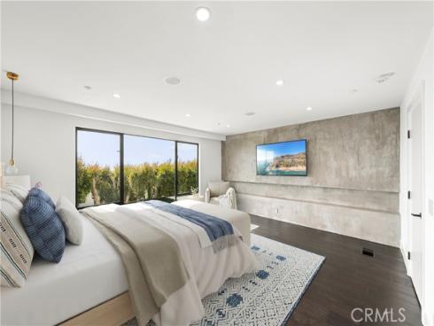 1147  Miramar St  , Laguna Beach, CA