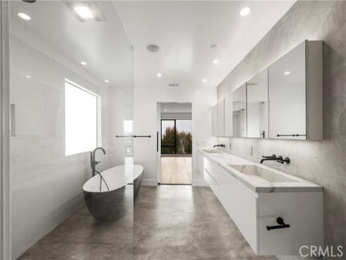 1147  Miramar St  , Laguna Beach, CA