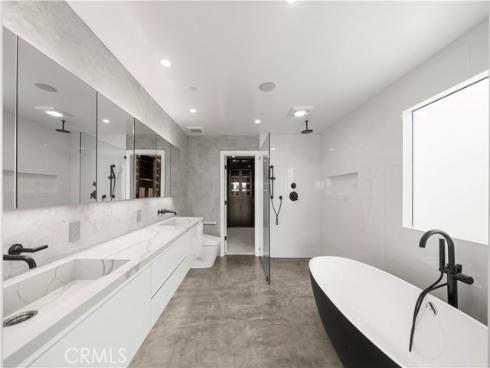 1147  Miramar St  , Laguna Beach, CA