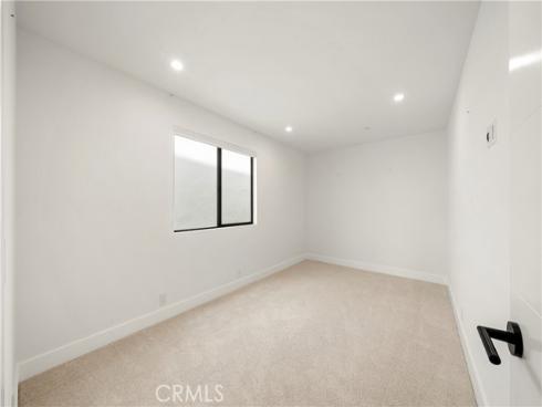 1147  Miramar St  , Laguna Beach, CA