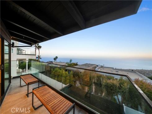 1147  Miramar St  , Laguna Beach, CA