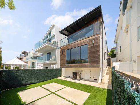 1147  Miramar St  , Laguna Beach, CA