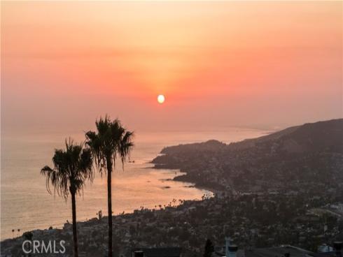 1147  Miramar St  , Laguna Beach, CA
