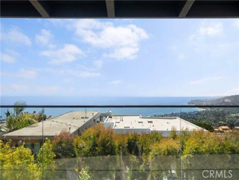 1147  Miramar St  , Laguna Beach, CA