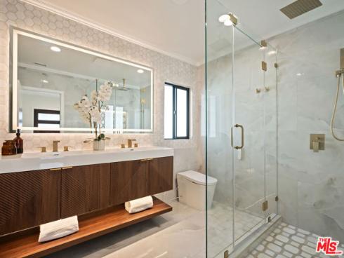 216 Cliff Drive, Laguna Beach, CA