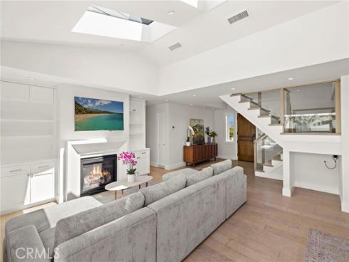 3203  Tyrol   Drive, Laguna Beach, CA