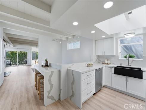 885  Tia Juana   Street, Laguna Beach, CA