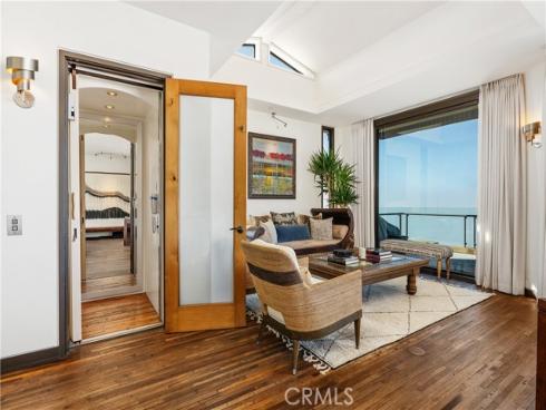 2378  Crestview   Drive, Laguna Beach, CA
