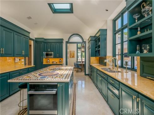 145  Irvine Cove   Court, Laguna Beach, CA