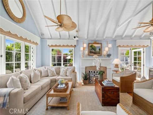 376  Diamond  , Laguna Beach, CA