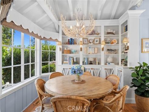 376  Diamond  , Laguna Beach, CA