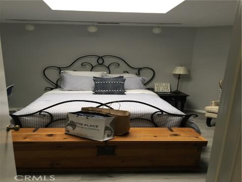 252  Arch   Street, Laguna Beach, CA