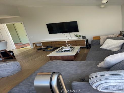 252  Arch   Street, Laguna Beach, CA