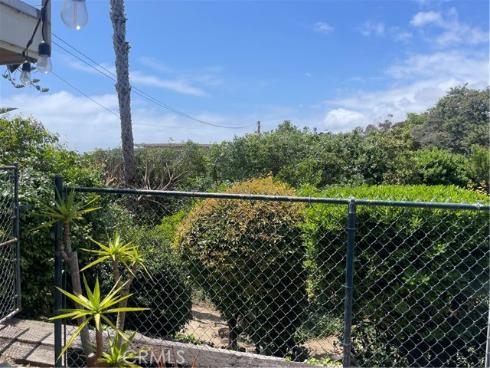 252  Arch   Street, Laguna Beach, CA