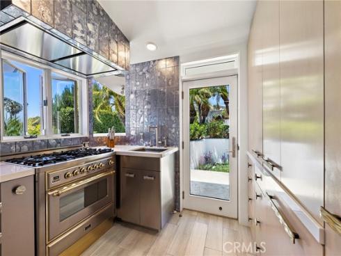 594  Cliff   Drive, Laguna Beach, CA