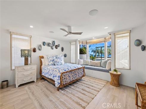 594  Cliff   Drive, Laguna Beach, CA
