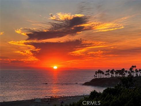 594  Cliff   Drive, Laguna Beach, CA