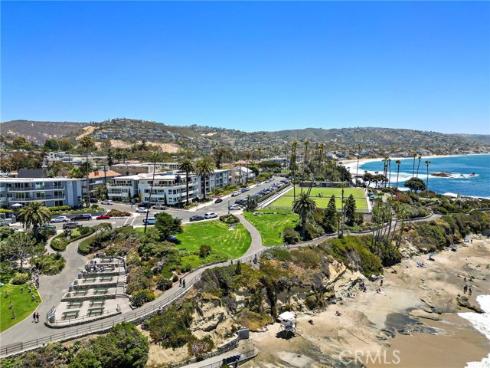 594  Cliff   Drive, Laguna Beach, CA