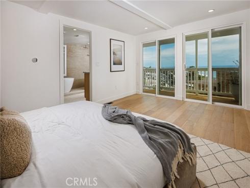251  Highland  , Laguna Beach, CA