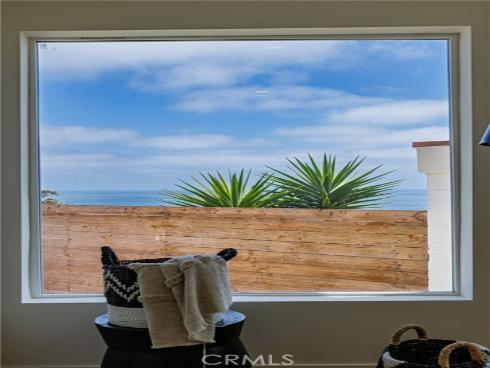 251  Highland  , Laguna Beach, CA