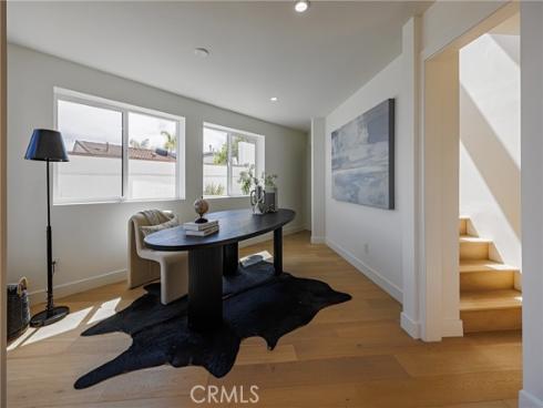 251  Highland  , Laguna Beach, CA