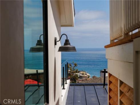 251  Highland  , Laguna Beach, CA