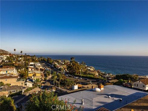 251  Highland  , Laguna Beach, CA