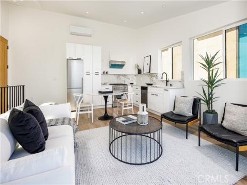 251  Highland  , Laguna Beach, CA